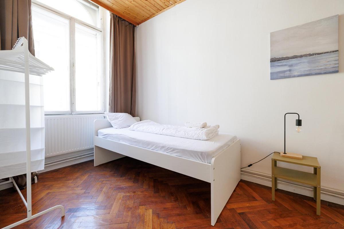 Mit 9 Schlafplaetze #2 Vienne