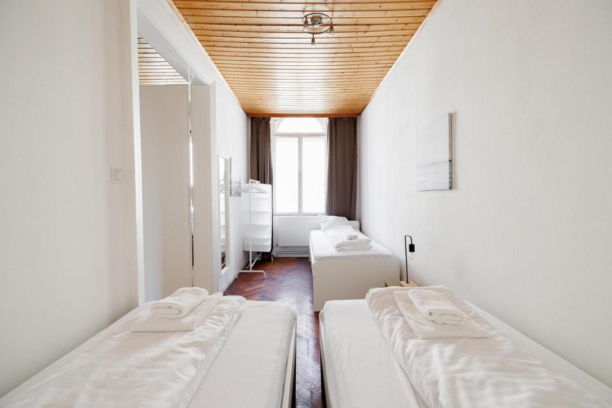 Appartement Mit 9 Schlafplaetze #2 *